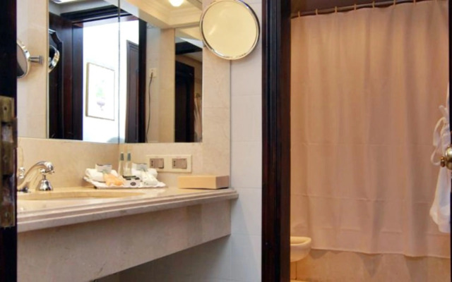 Radisson Montevideo Victoria Plaza Hotel