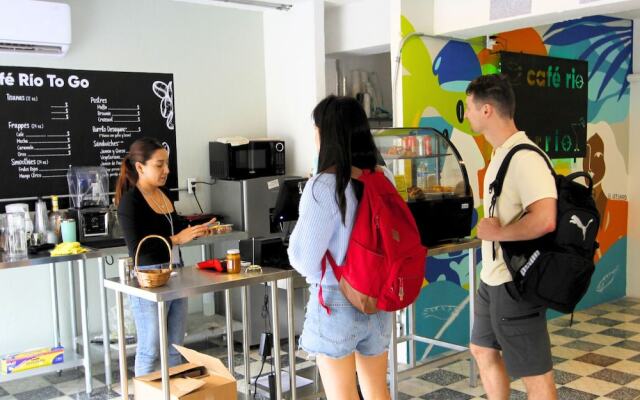 Joint Boutique Hotel