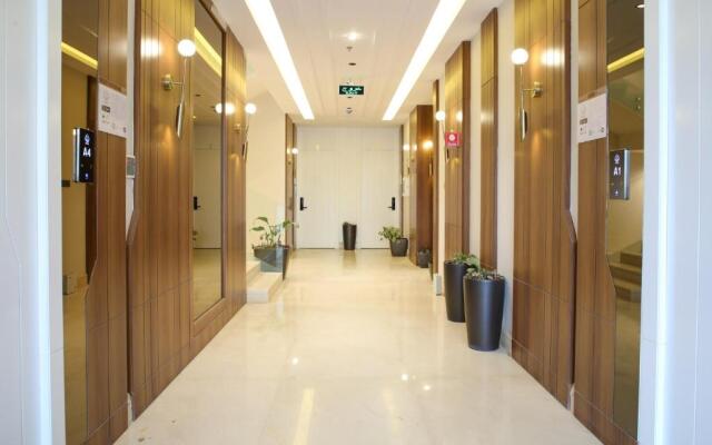 Chknout -الياسمين لوران شقة ثلاث غرف نوم