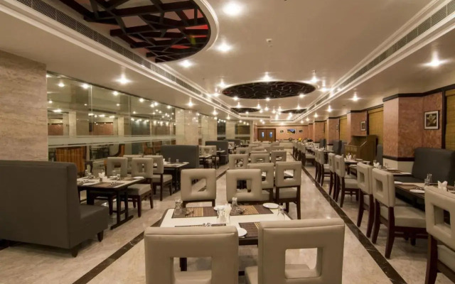 Shenbaga Hotel & Convention Center