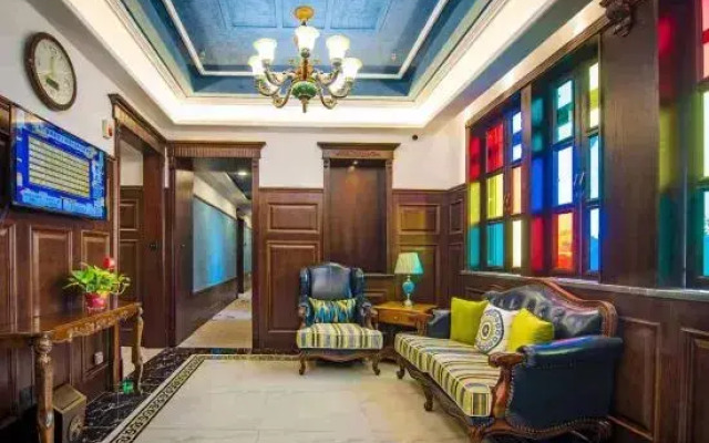 Zilan Alliance Hotel (Jinan Grand View Garden Wanda Plaza)