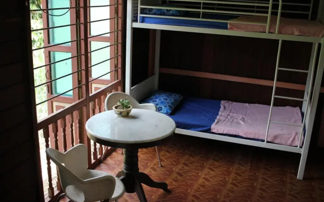 Titi Teras Village House