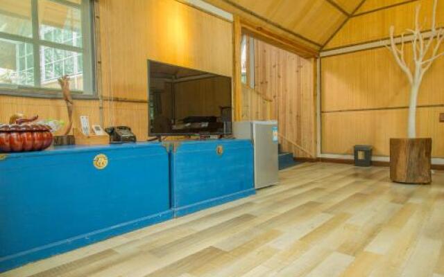 Yang Shuo CTN Courtyard Hotel