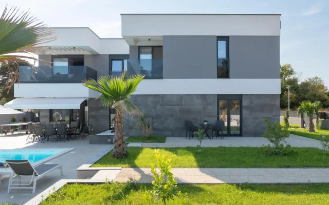 Villa N Drage