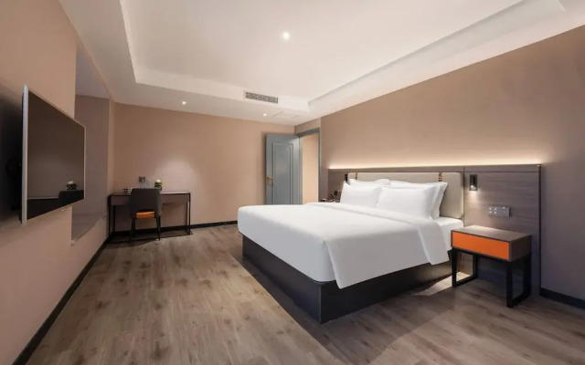 World Hotel Zhengzhou Univ Hi-tec Branch