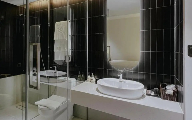 Tropical, Center District 1, HCMC