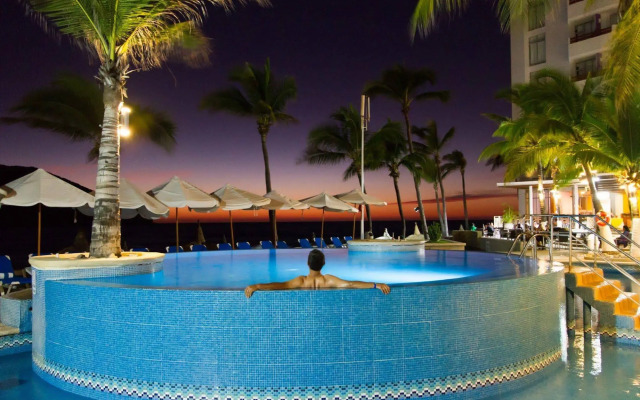 Oceano Palace Beach Resort