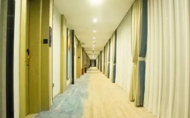 Bolaiya International Hotel (Foshan Longjiang Convention and Exhibition Center)