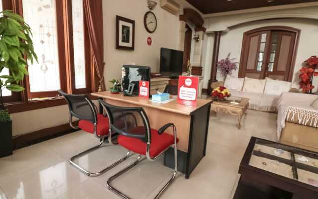 NIDA Rooms Garden Tomb Kebagusan