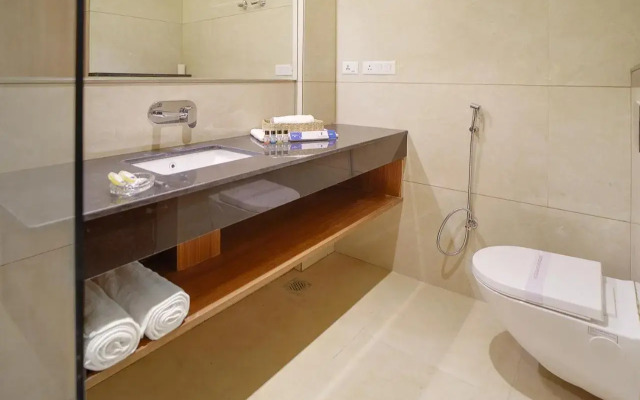 Hotel Four Element