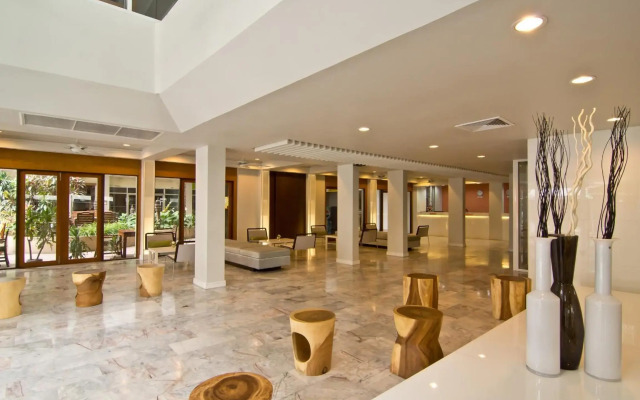 Sunshine Hotel And Residences