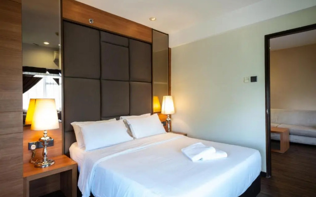 C'haya Hotel
