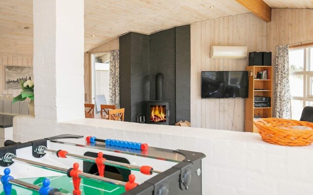 Cozy Holiday Home in Vejers Strand With Whirlpool