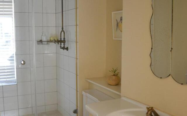 The Majestic Apartments