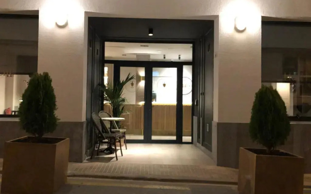 Pensió Hostal Mediterrà
