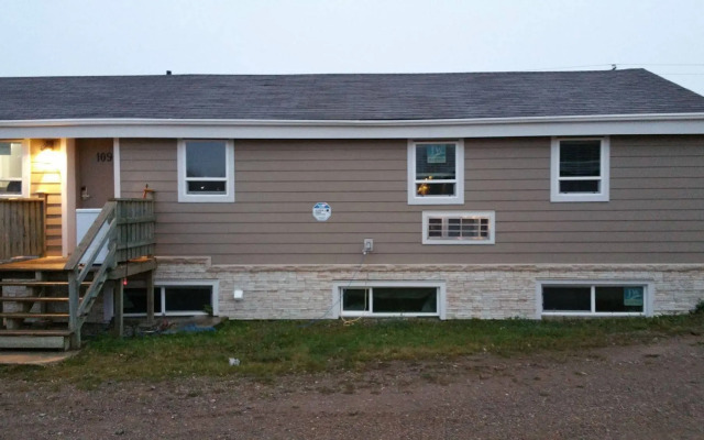 Sunrise Inn and Suites