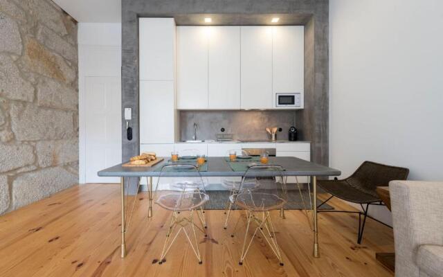 Lovelystay - Dirk Apartment Almada 3º T