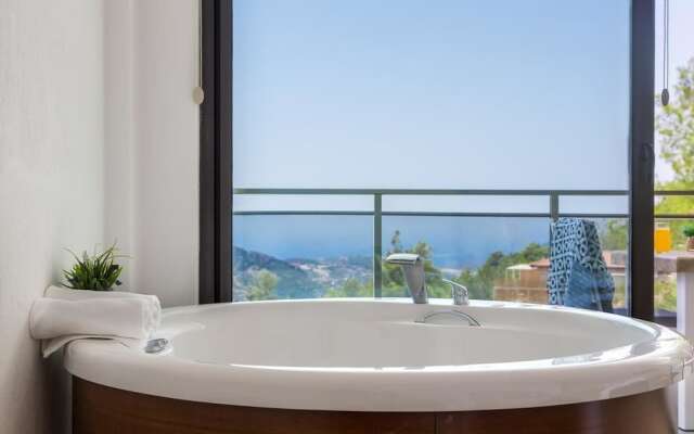 Villa Sky by Akdenizvillam