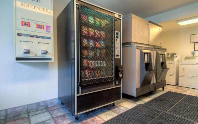 Motel 6 Santa Ana, CA