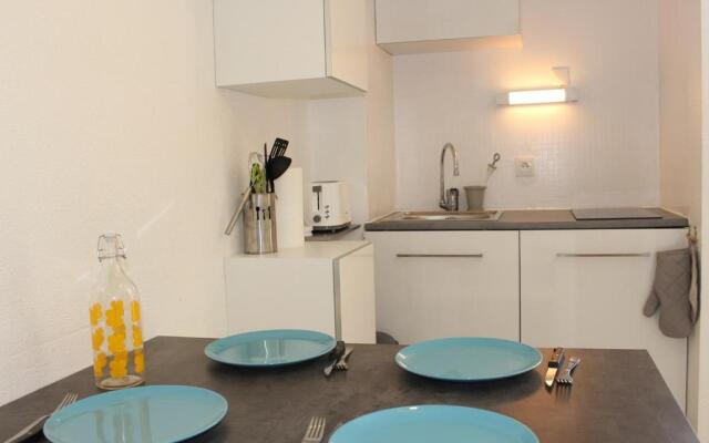 Appartement Gruissan, 2 Pièces, 4 Personnes - Fr-1-229-764