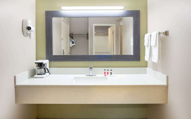 Baymont by Wyndham Plano