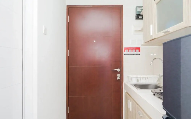 Elegant Studio Apartment at Springwood Residence