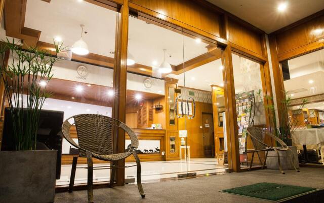 Fadragon Hotel