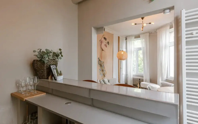 Cozy Apartment in Antwerps Shopping District