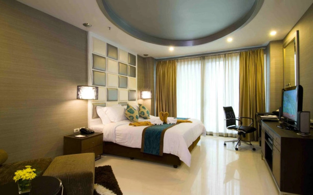 FuramaXclusive Asoke Hotel