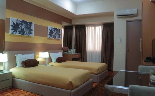 Prince Plaza II Hotel