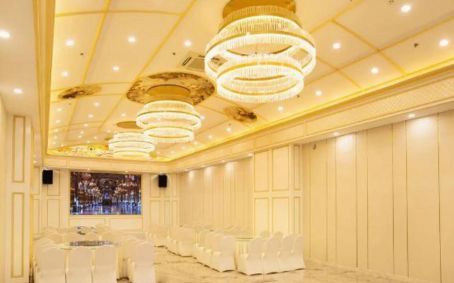 Liaoyuan Boyuehui Hotel