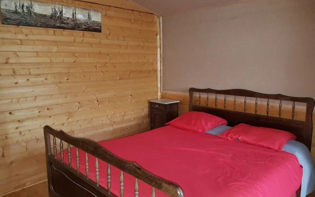 LES TRUFFIERS Cabane