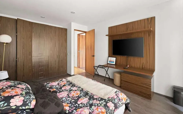 20-202 Elegant 2br-roma Norte Parking 24-7 Security