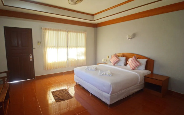 Klongdao Beach Resort