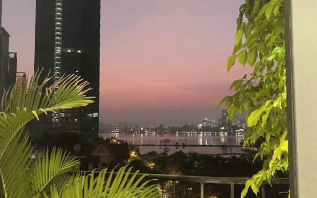 Luxe Paradise Suites Hotel  To Ngoc Van