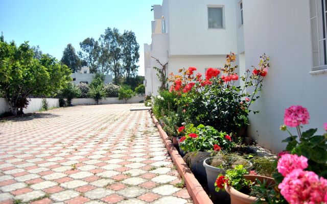 Lavinya Otel