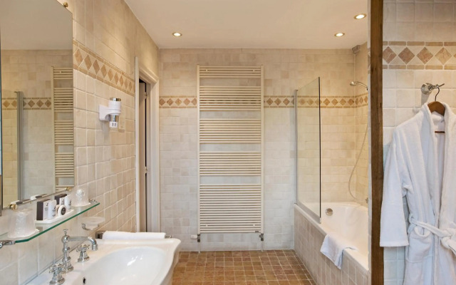 Martin's Relais