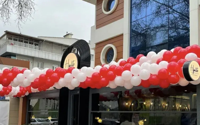 Agate Hotel