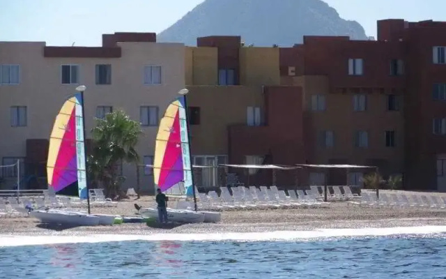 Paradiso Resort