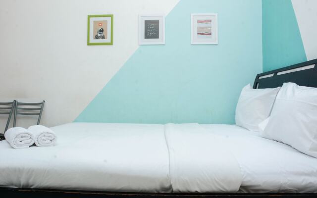 Homey Studio Apartment At Margonda Residence 1