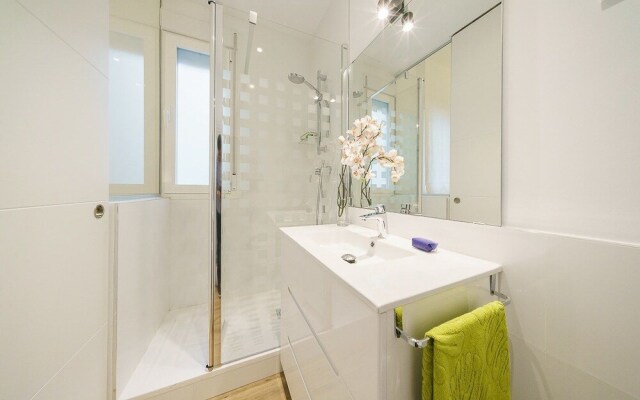 Home Club Antonia Mercé II