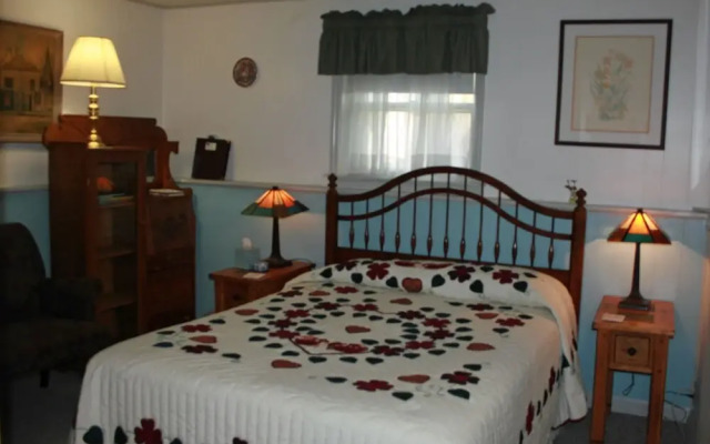 Carriage Corner Bed & Breakfast