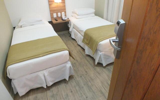 JB Palace Hotel