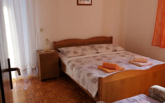Apartments Mirjana