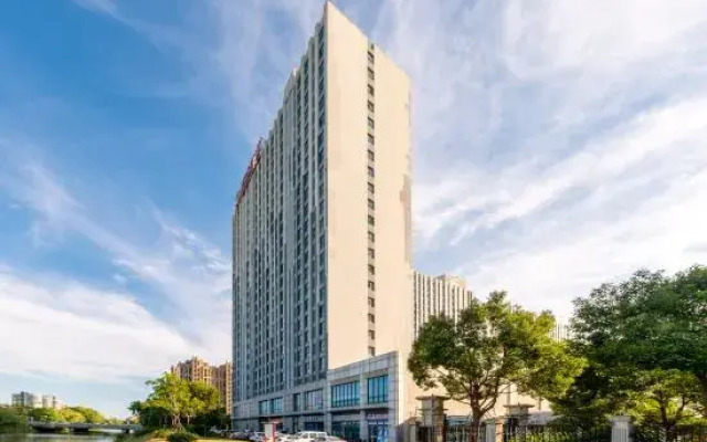 Huashang Apartment Shanghai