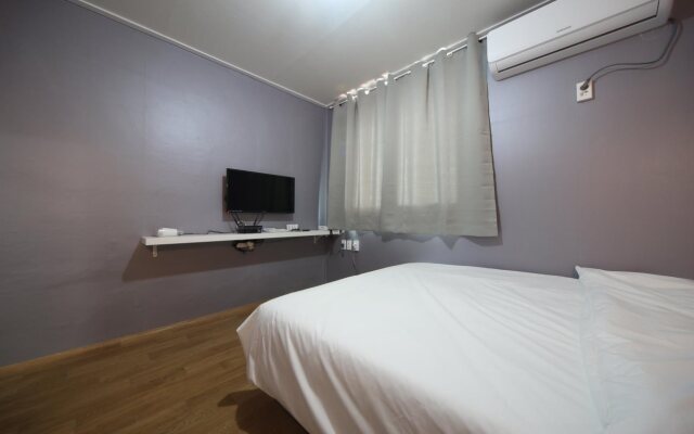 Gunsan La Siesta Hotel