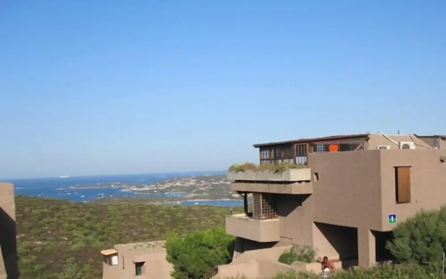 Rena Bianca Cugnana Verde Residence