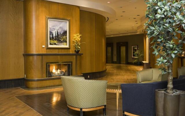 Delta Hotels by Marriott Edmonton Centre Suites