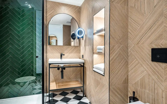 DoubleTree by Hilton Nice Centre Iconic