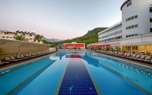 Zeyda Kemer Hotel
